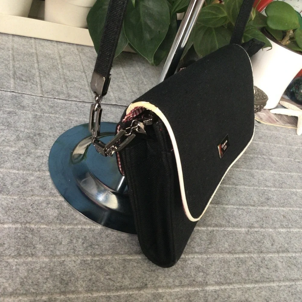 Vintage Canvas Black /White Trim Crossbody Bag with White Trim